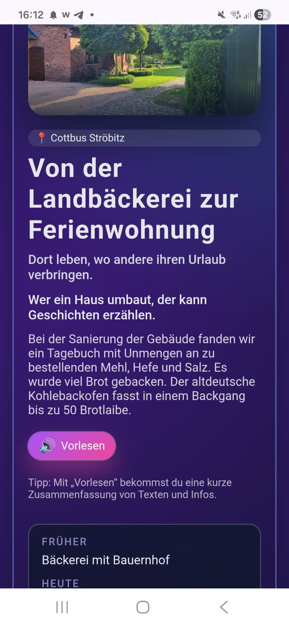 Beispiel: QR-Code-Schild an einem Gebäude